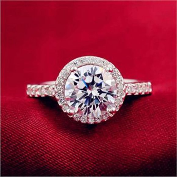 Jewelry - Sterling Silver Cubic Zirconia Ring